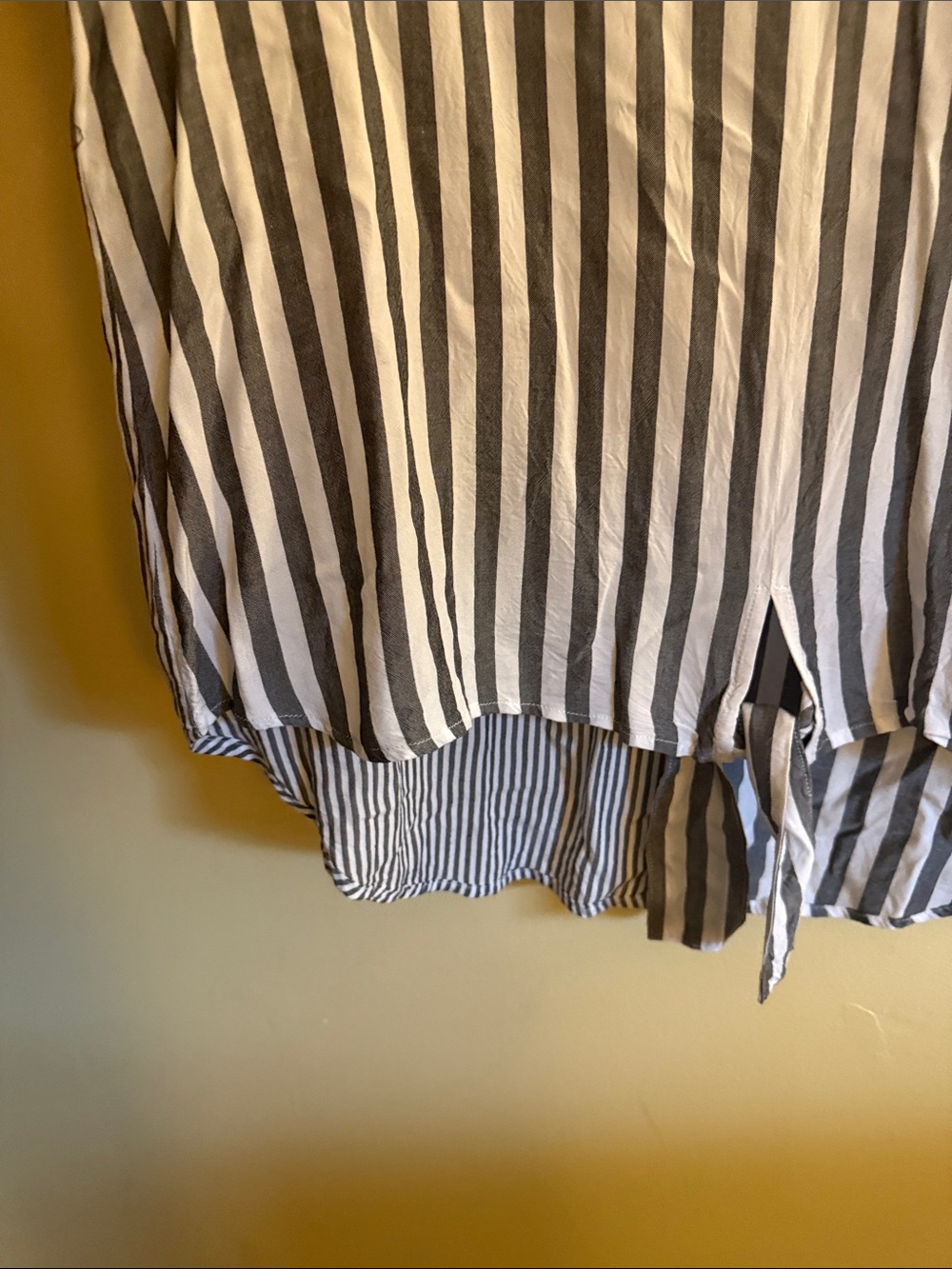 C Est. 1946 Striped Women’s Top - Picture 6 of 14